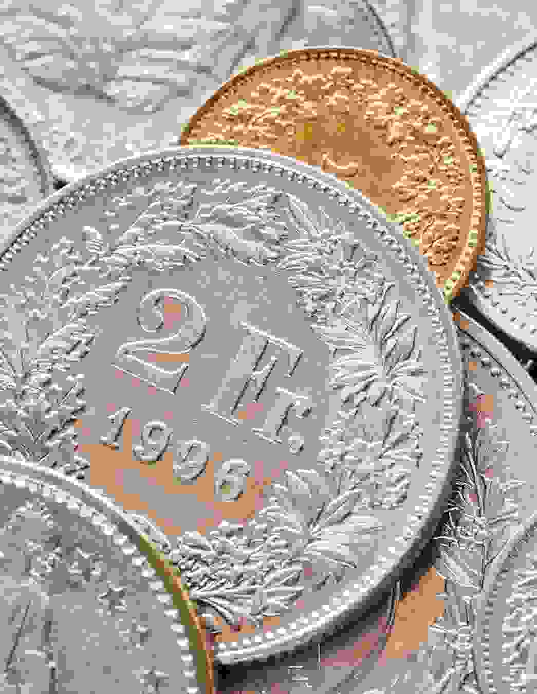 L’image montre différentes pièces suisses – un symbole de la contribution financière modeste qui crée une réelle valeur ajoutée pour vous et pour beaucoup d’autres.