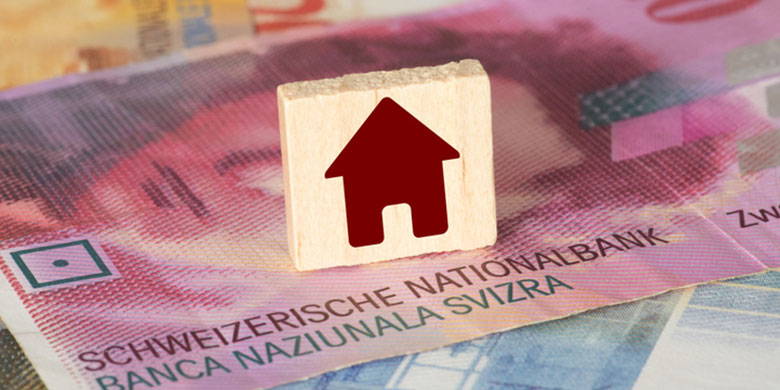 Immigration in die Schweiz – Was müssen Sie als EinwandererInnen über das Schweizer Versicherungssystem wissen? Welche Versicherungen sind obligatorisch, welche freiwillig? Benötigen Sie eine Krankenversicherung, eine Mieterhaftpflichtversicherung und/oder eine Motorfahrzeughaftpflichtversicherung?