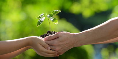 Steffie L. a 65 ans et travaillait jusqu'à il y a trois ans comme professeur de langues dans un jardin d'enfants. Lentement et effrayant, elle est tombée dans un burnout et a perdu tout courage pour vivre. Grâce à sa participation au Life Challenge Weekend d'Arise 4M switzerland, elle a repris courage.