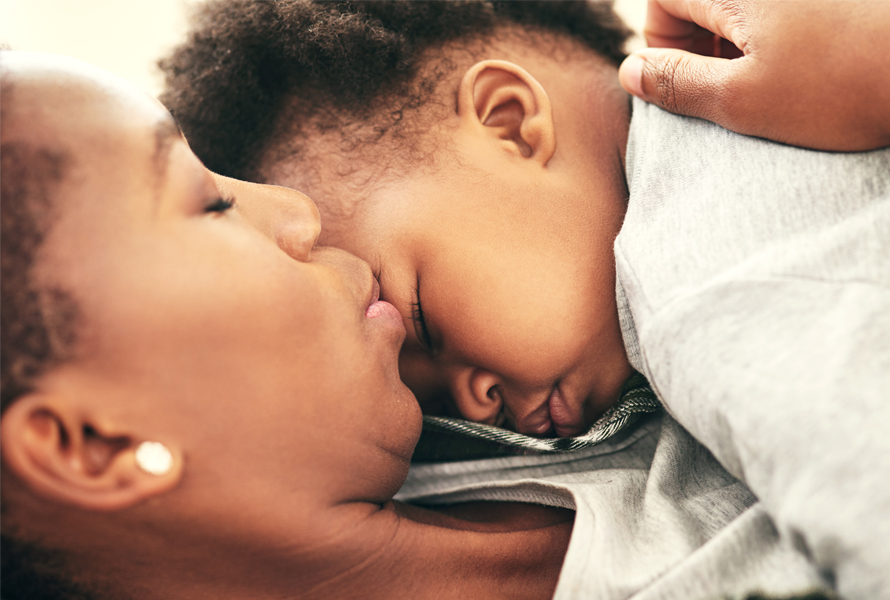 Établir des heures de coucher fixes Des heures de coucher régulières aident votre enfant à comprendre le rythme. Un rituel comme une boîte à musique indique qu’il est temps de dormir.
