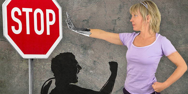 häusliche Gewalt Häusliche Gewalt – Dass für viele Frauen häusliche Gewalt zum Alltag gehört, ist eine traurige Tatsache. Leider nehmen die Meldungen über Übergriffe zu. Betroffene Frauen wenden sich in einem ersten Schritt am besten an eine Opferhilfestelle oder das lokale Frauenhaus um die Wohnsituation zu ändern.
