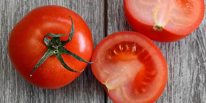 Blog gravidanza - le maschere facciali fatte in casa. Crea i tuoi prodotti di bellezza - il programma spa per la tua casa. Punti brufoli e punti neri rendono la vita difficile? Utilizzare pomodori che siano il più possibile sodi e non contengano troppa acqua, altrimenti la pasta diventa troppo sottile.