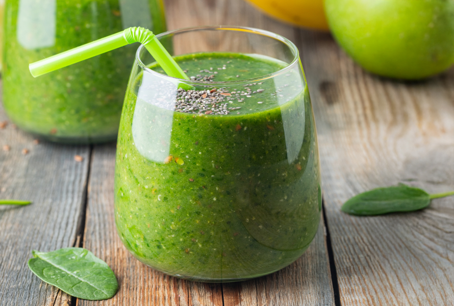 Nährstoffreicher Mix aus Spinat, Brokkoli und Apfel – der perfekte Einstieg in die Welt der grünen Powerdrinks.