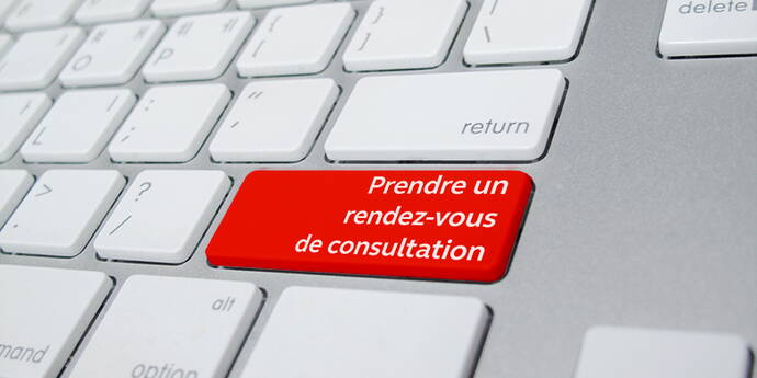 Une assurance intelligente - sans complications, avec un seul interlocuteur pour toutes les questions. Prenez rendez-vous pour une consultation dès maintenant. Nous examinons vos polices d'assurance avec un œil exercé, comparons toutes les polices d'assurance entre elles et trouvons la solution d'assurance parfaite pour vous - de manière neutre et indépendante. 